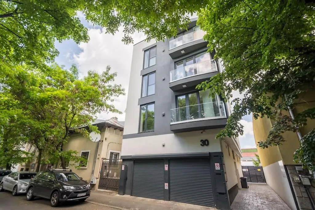 Luxurious Central New Penthouse + Parking Bucharest