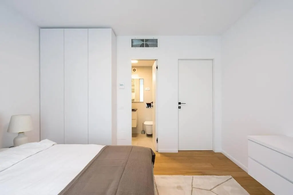 Luxurious Central New Penthouse + Parking Bucharest Apartment